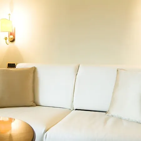 Campoamor Hotel