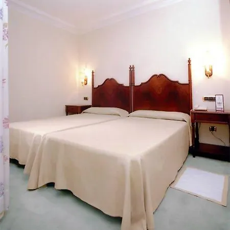 Hotell Campoamor Oviedo